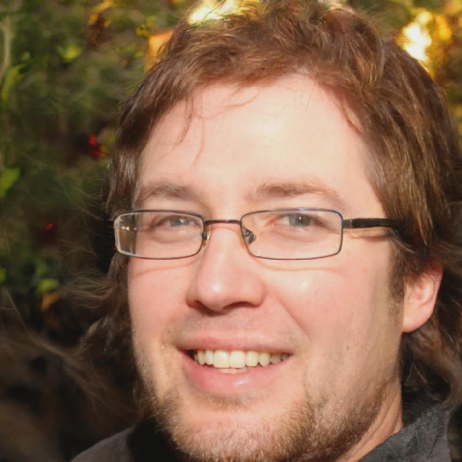 Dr. Marcus Weber, Wirtschaftsanalyst